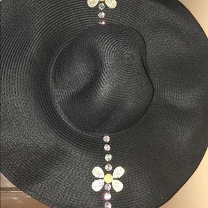 Get ready to receive many compliments beach head